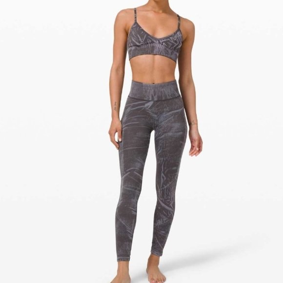 Lululemon Ebb to Street Tight *Wash Stone Wash Graphite Grey SIZE 2 NWT - Picture 1 of 5